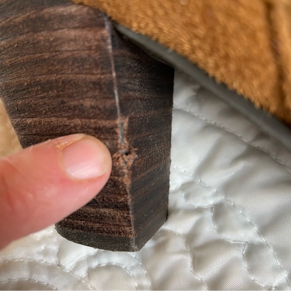 Report Moriah Sue Cuffed Ankle Boots Cognac Brown Suede Size 6.5 - Picture 4 of 8